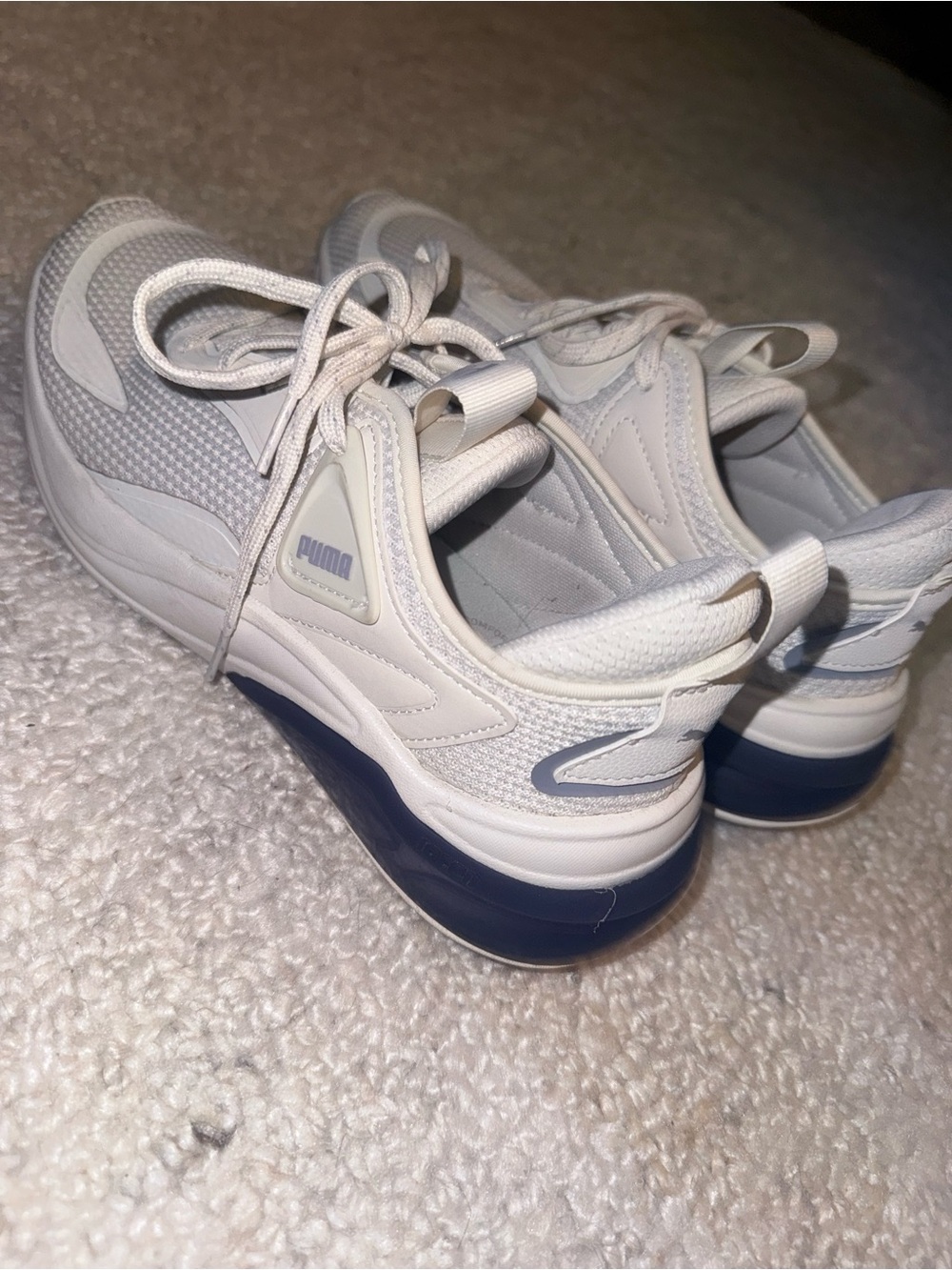 Puma Women’s Off White Sneakers